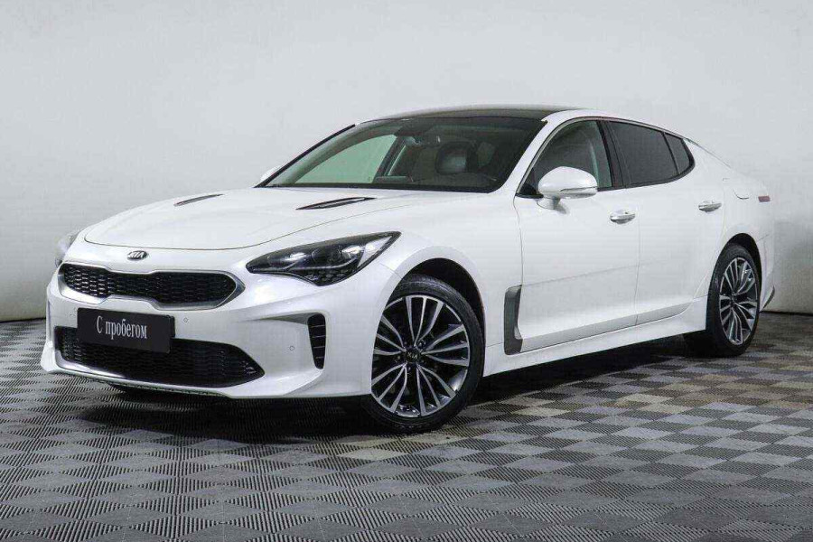 Автомобиль Kia, Stinger, 2018 года, AT, пробег 43542 км