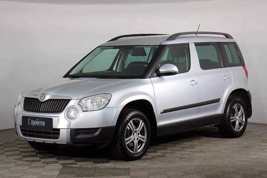 Автомобиль Skoda, Yeti, 2014 года, AMT, пробег 100780 км