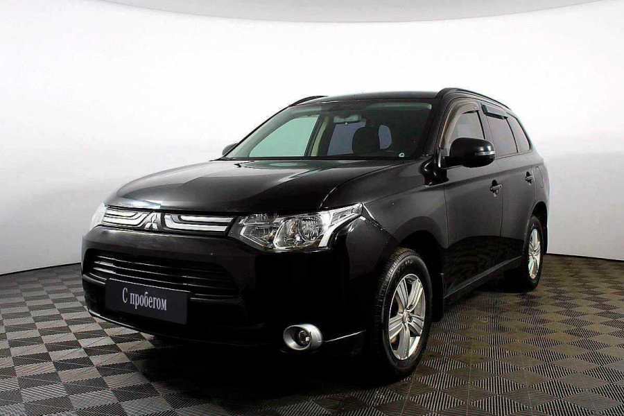 Автомобиль Mitsubishi, Outlander, 2013 года, CVT, пробег 107283 км