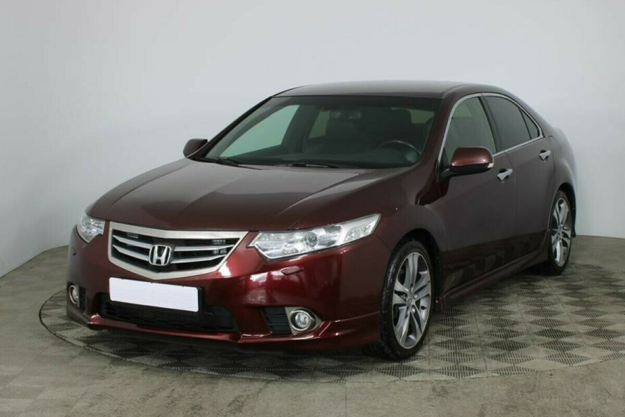 Автомобиль Honda, Accord, 2011 года, MT, пробег 142000 км