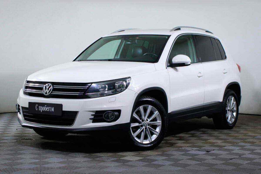 Автомобиль Volkswagen, Tiguan, 2015 года, AMT, пробег 93492 км