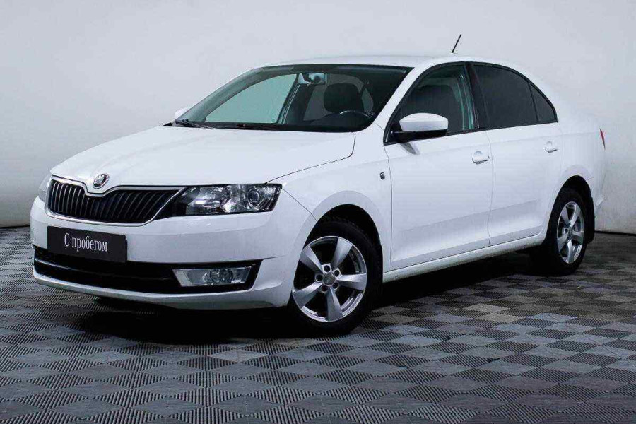 Автомобиль Skoda, Rapid, 2017 года, AMT, пробег 81651 км