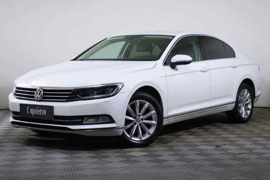 Автомобиль Volkswagen, Passat, 2016 года, AMT, пробег 71889 км