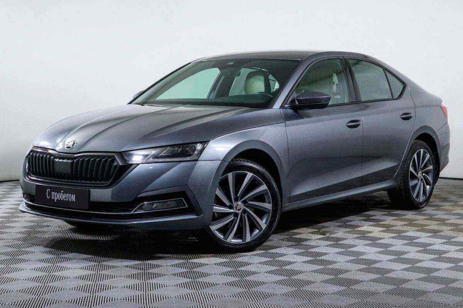 Автомобиль Skoda, Octavia, 2022 года, AMT, пробег 8625 км