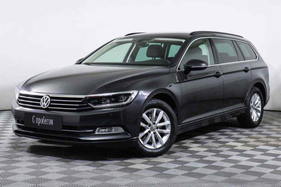 Автомобиль Volkswagen, Passat, 2018 года, AMT, пробег 117704 км