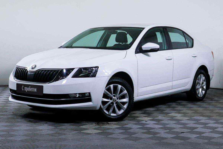 Автомобиль Skoda, Octavia, 2019 года, AMT, пробег 66779 км