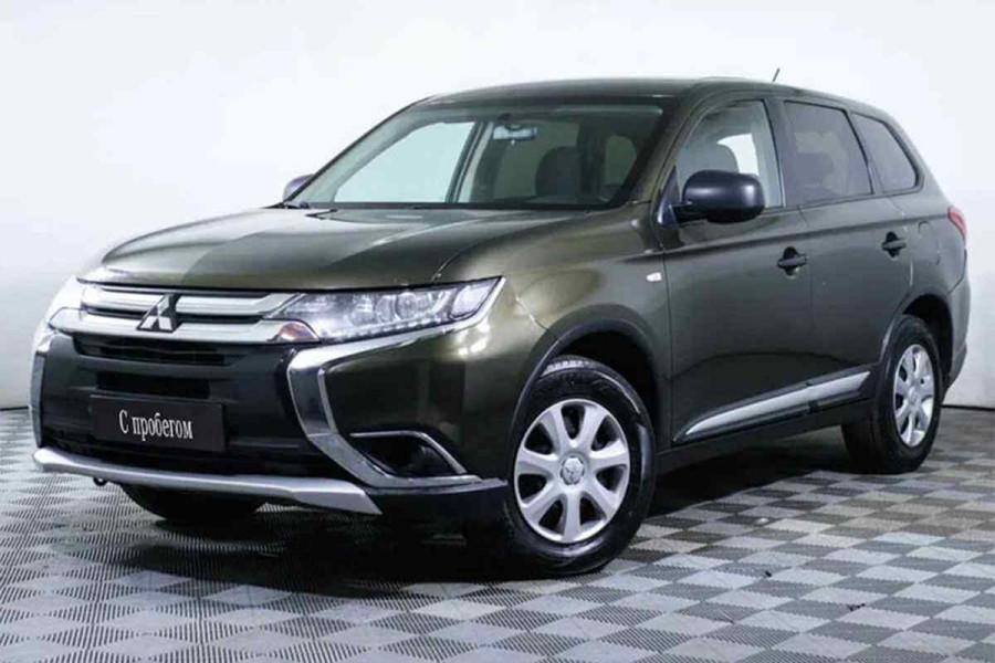 Автомобиль Mitsubishi, Outlander, 2016 года, CVT, пробег 76274 км