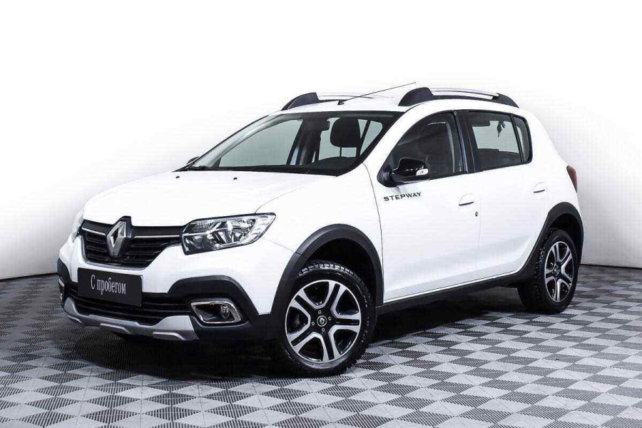 Автомобиль Renault, Sandero Stepway, 2022 года, CVT, пробег 8102 км