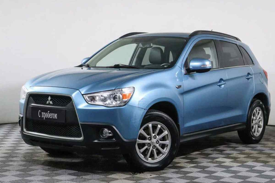 Автомобиль Mitsubishi, ASX, 2012 года, CVT, пробег 117755 км