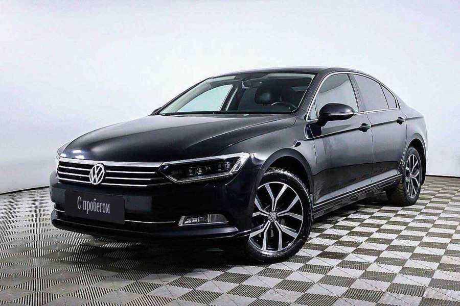 Автомобиль Volkswagen, Passat, 2018 года, AMT, пробег 106604 км