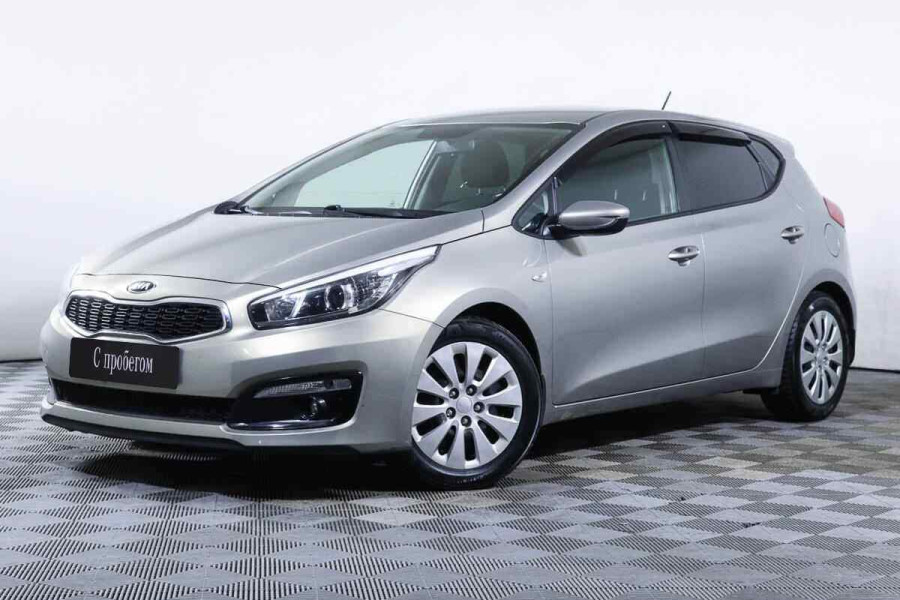 Автомобиль Kia, Ceed, 2015 года, AT, пробег 28369 км